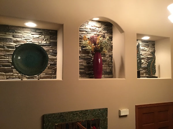 Lightning Ridge faux stone panel in Grey Fox – accent wall