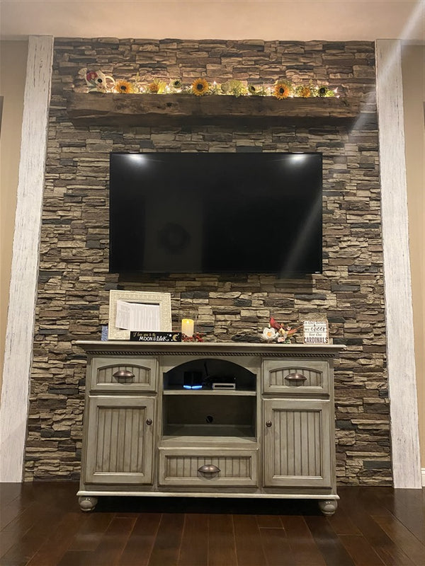 Lightning Ridge faux stone panel in Nature's Spirit – living room and accent wall