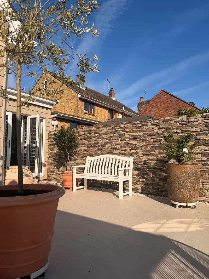 Garden feature wall