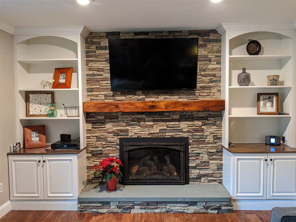 Lightning Ridge faux stone panel in Nature's Spirit – fireplace surround and living room